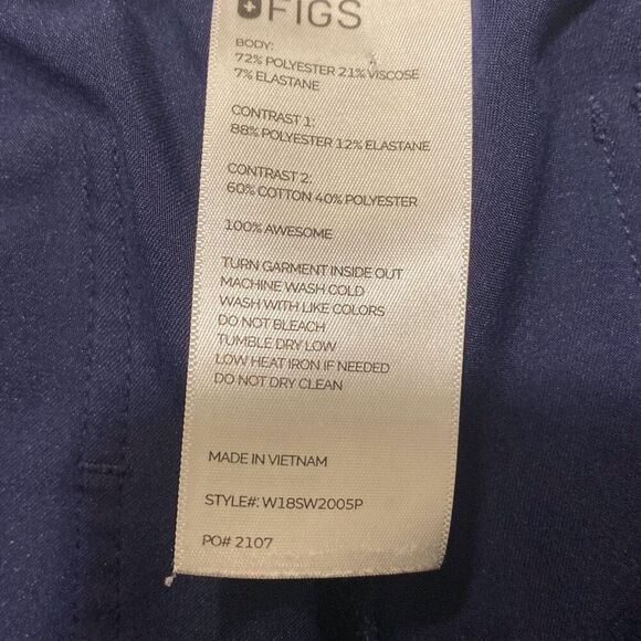Figs scrubs, jogger, pants, size medium - Picture 6 of 6